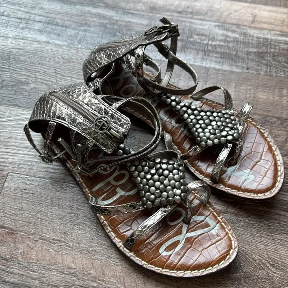 Sam Edelman Strapy Ornate Sandals - Picture 3 of 5